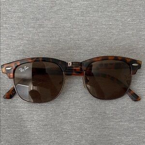 Ray-Ban Classic Tortoise Sunglasses